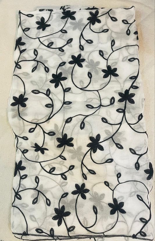 Elegant White Chiffon Dupatta with Embroidery – 47 x 89 Inches