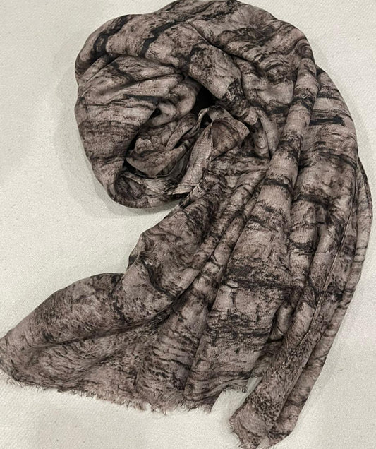 Printed Hijab for Women 34" BY 70" | Elegant Snake Design| Soft Lightweight Scarf | Modest Fashion | Everyday Wear